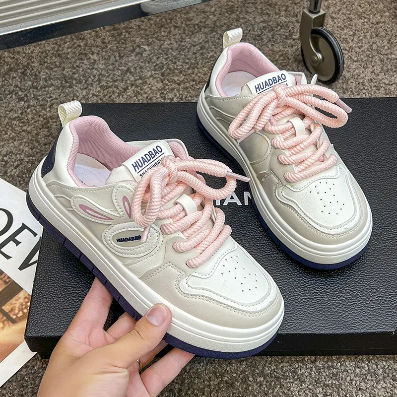 Thick Soled Round Toe Mesh Breathable Cartoon Decoration Sports Skateboard Casual And Versatile Non Slip Board Shoes_voghion.com