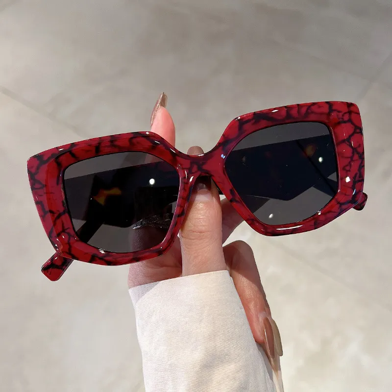 Designer Men's Oversized Sunglasses Irregular Square Gradient_voghion.com