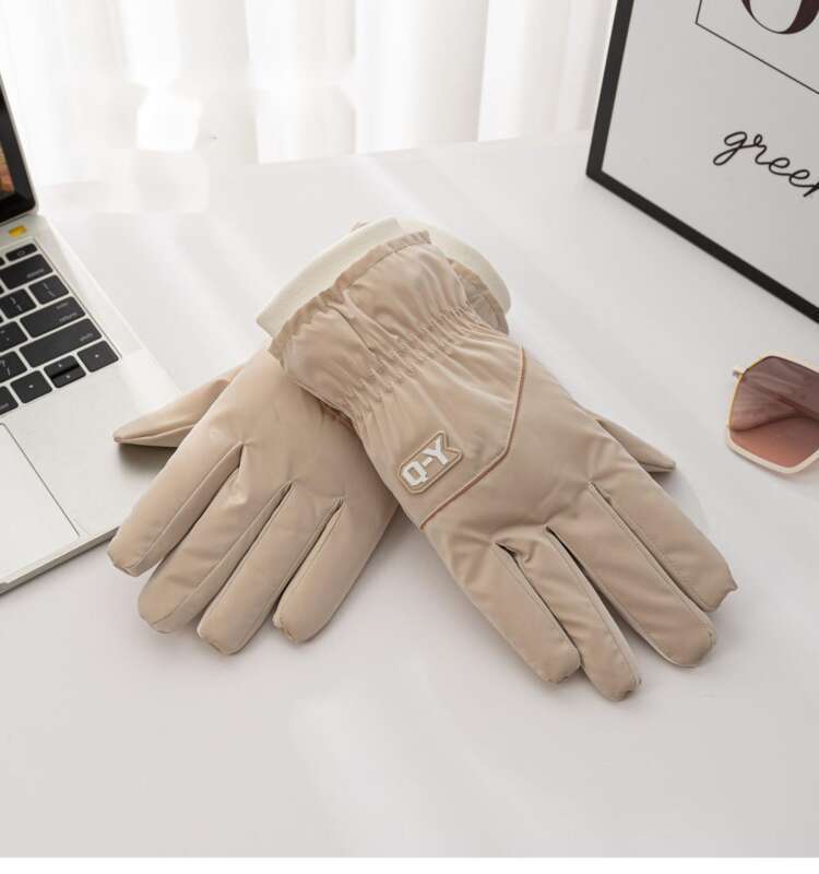 Dicke Wollhandschuhe für Damen mit Touchscreen und wasserdichten, warmen Baumwollhandschuhen zum Fahren mit Elektrofahrrädern im Winter_voghion.com