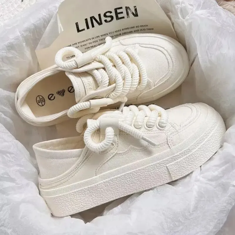 Vulcanized Canvas Sneakers For Women White Lace-up Flat Trainers_voghion.com