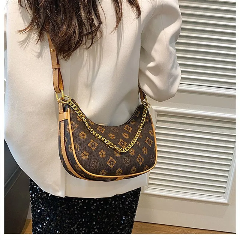 Free Shipping 2025 New Designer Fashionable Commuting Tote Premium Texture Printed Single Shoulder Diagonal Cross Armpit_voghion.com