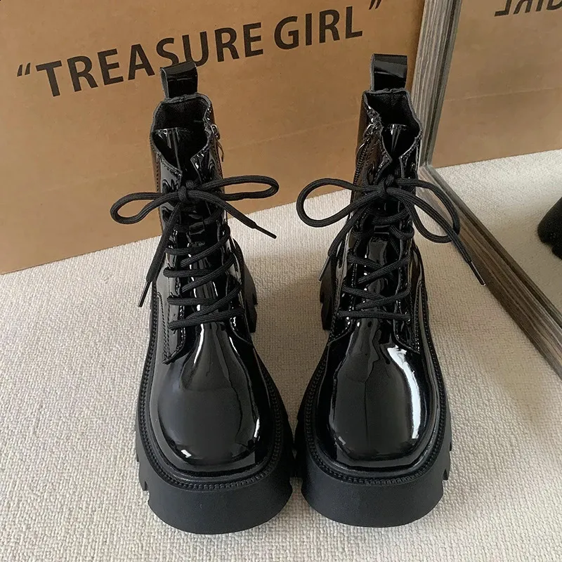 Patent Leather Platform Ankle Boots For Women Motorcycle Style_voghion.com