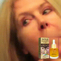 Anti Collagen Wrinkle essence Solution Moisturizes and desalinates spots to repair skin barrier_voghion.com