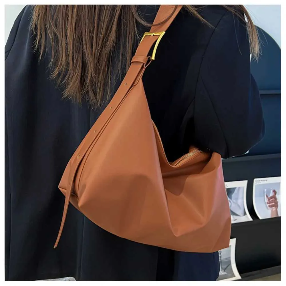 Grande capacidade ombro couro PU mensageiro deslocamento casual uso axila moda bolsa totes handba241108_voghion.com