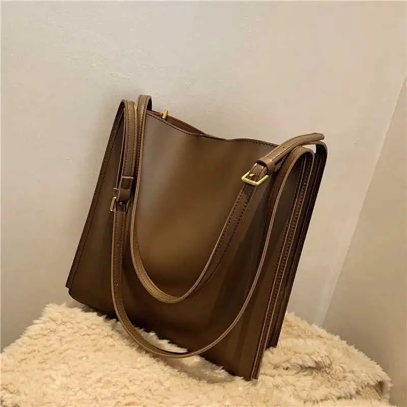 Women's Shoulder Bag Large Capacity Pu Leather Retro Bucket Bag_voghion.com