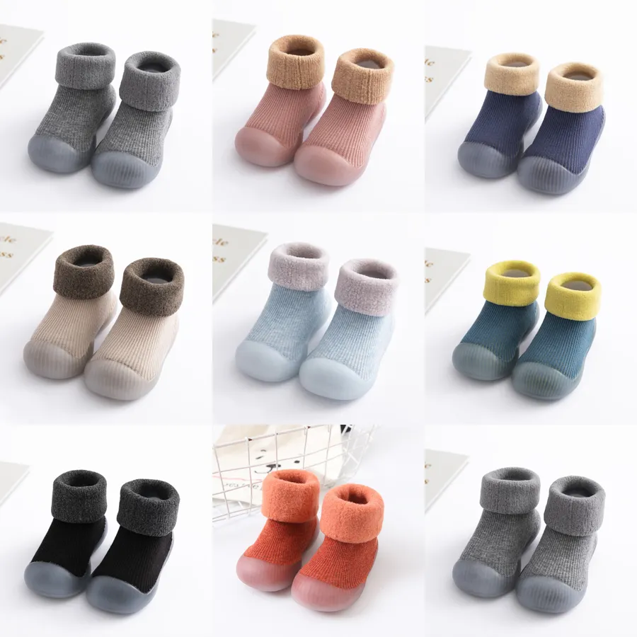 Baby- oder Wintersocken, warm, dick, weich, Gummi, rutschfest, für drinnen und draußen, 0–2 Jahre, Kleinkinderschuhe, Größen_voghion.com