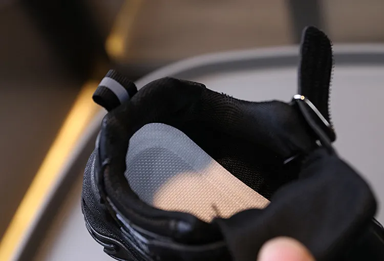 White Black Color Kids Sport Trainers for Boy Girl Fashion Non-slip Student Shoes Cutefeet Outdoor Toddler Sneakers Size_voghion.com