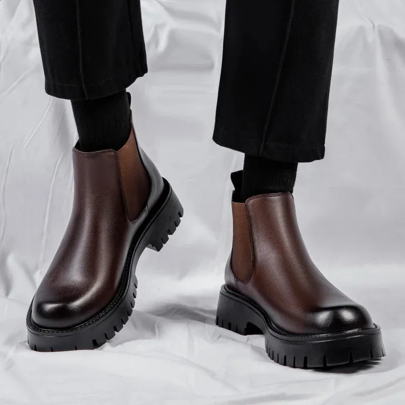 Scarpe da lavoro impermeabili con suola spessa da uomo in stile britannico, moda casual, classiche, in pelle, comode, con punta tonda e punta alta_voghion.com