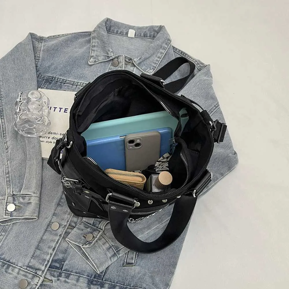 Frauen Schulter Mode Patchwork Handtasche Große Kapazität PU Punk Gestreiften Stilvolle Umhängetasche Chic Hobo Ba241216_voghion.com