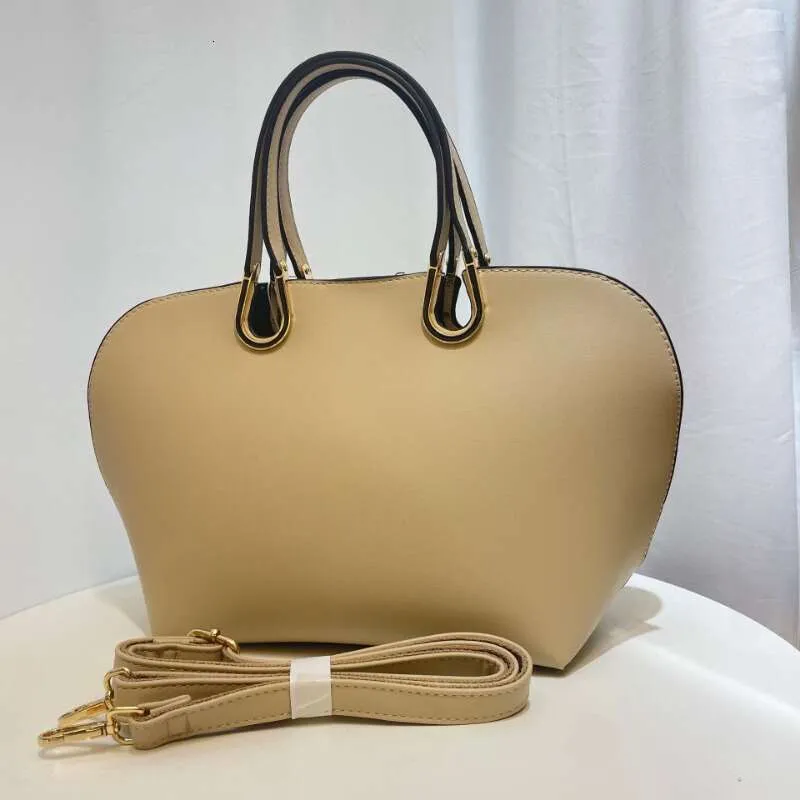 2024 New Style Simple And Fashionable Layer Handbag Large Capacity Multi Functional Shoulder Bag_voghion.com