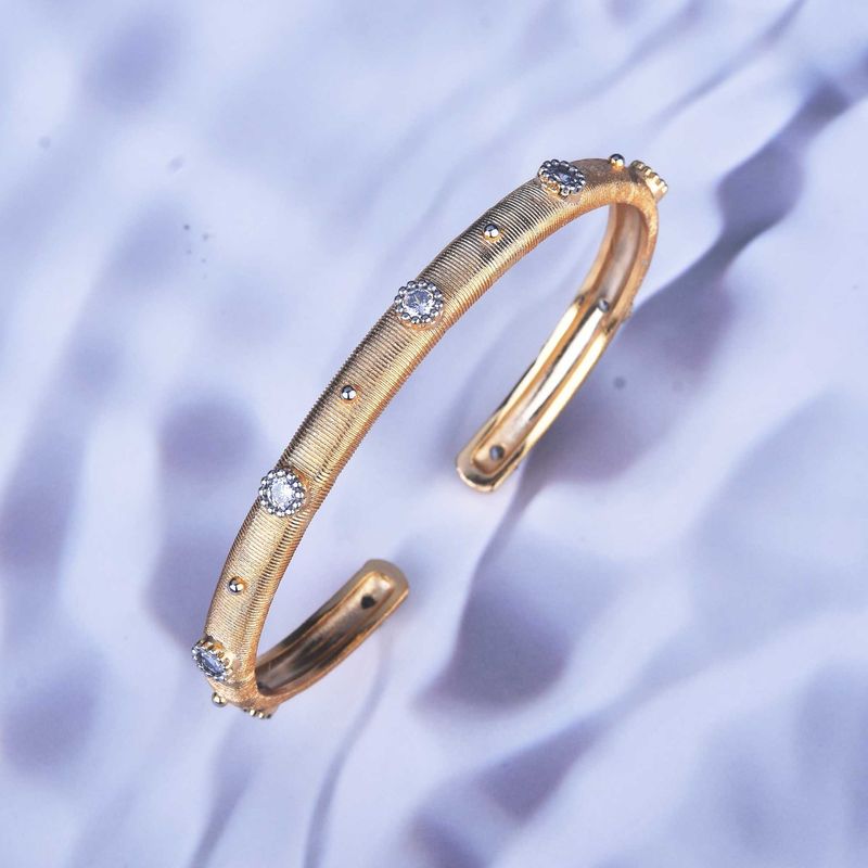 Copper Retro Plating Inlay Geometric Zircon Bangle_voghion.com