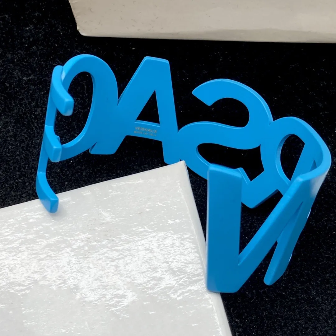 699716 Tennis Schraube Designer Schmuck Frauen Armreif Klassische Titan Stahl Legierung Handwerk Gold/Buchstabe/Rose Allergisch Großhandel_voghion.com