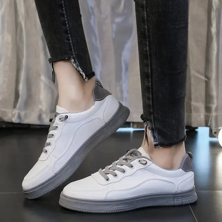 Tênis feminino confortável de couro sintético com cadarço, calçado casual feminino, tênis branco, sapatilhas femininas, tênis feminino_voghion.com