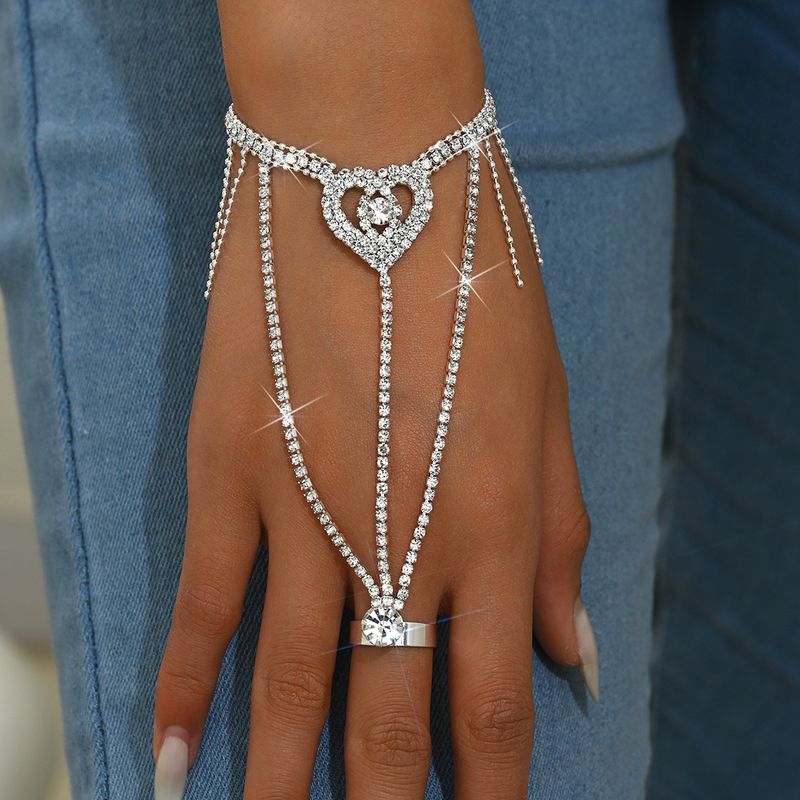 Bracelet et bague en forme de papillon incrusté de diamants Super Sparkg, style français, léger et haut de gamme, tendance et intégré_voghion.com