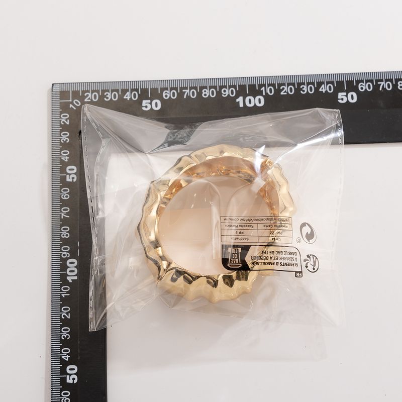 Temperament Barock Große Perle Ins Stapeln Armbänder Übertrieben Unregelmäßigen Wicklung Umarmung Hand Schmuck_voghion.com