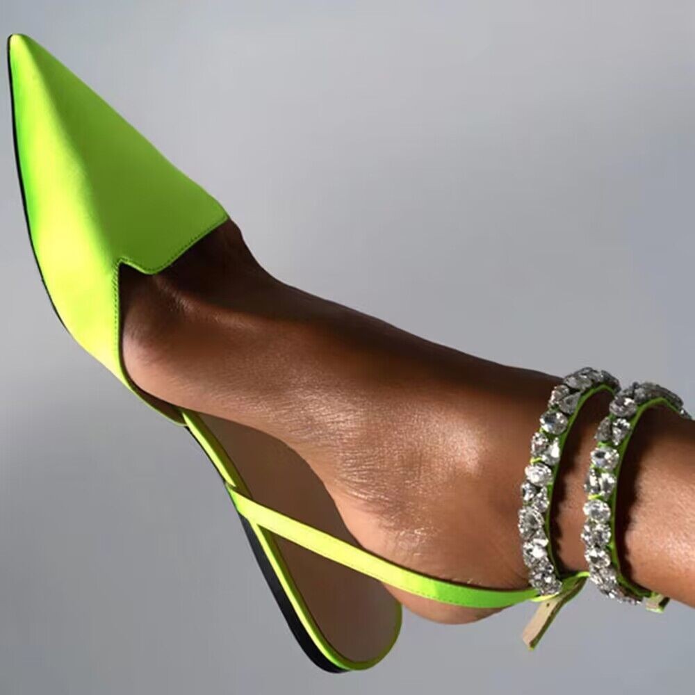 Zapatos de mujer Sandalias de punta puntiaguda de nuevo estilo para primavera y otoño para mujer, suela plana, talla 42, zapatos de mujer con hebilla vacía en la parte posterior de satén