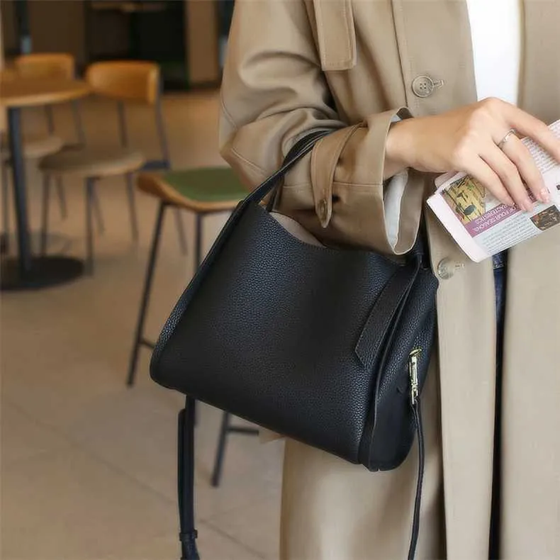 Sacs à main fourre-tout en cuir véritable de vachette Hifashion pour femmes 2024 Tendance Designer Panier Petit sac à bandoulière pour dames_voghion.com