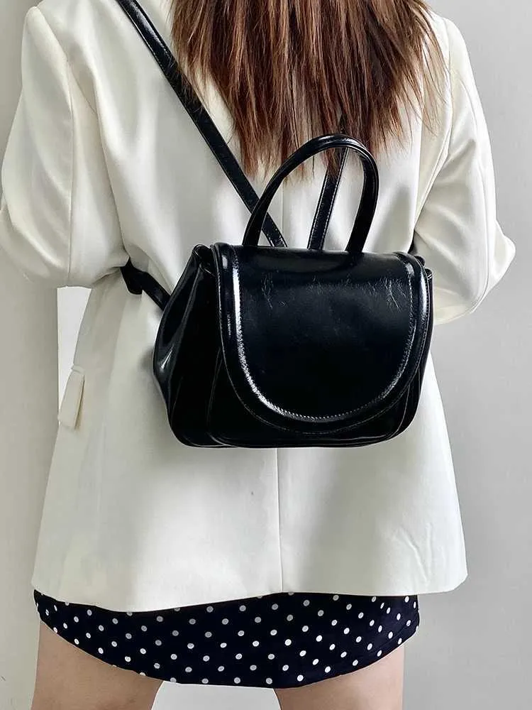 Elegant Black Backpacks Women Solid Leather Flap Shoulder Pack Large Capacity Female Commute Handle Bags College Pu_voghion.com