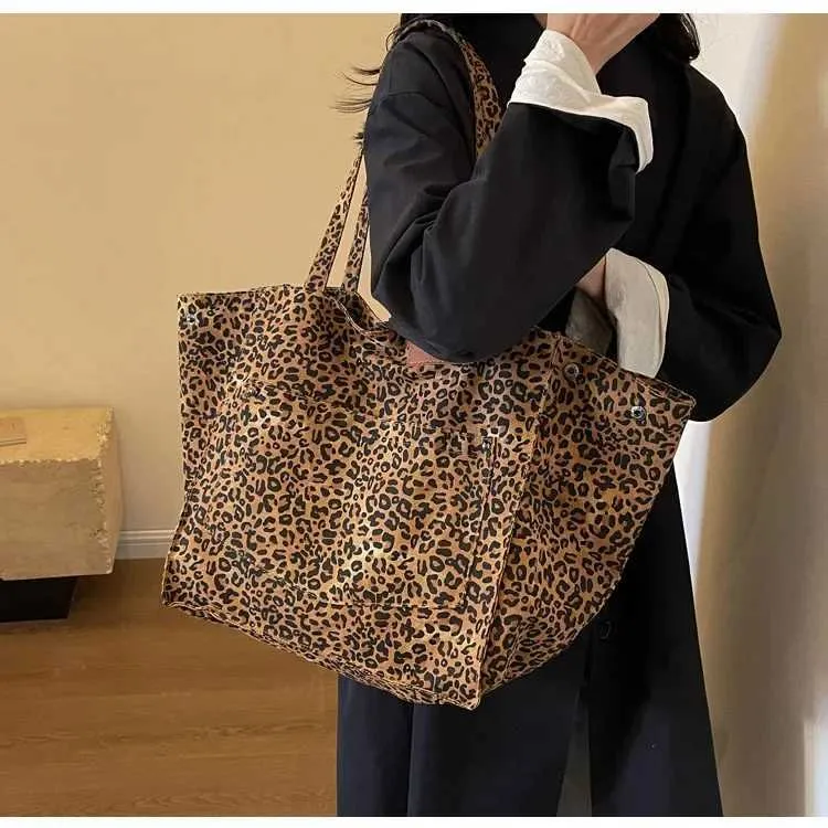Large leopard print womens shoulder bag detachable canvas large capacity shopping 2024 winter new handbag Y241011_voghion.com