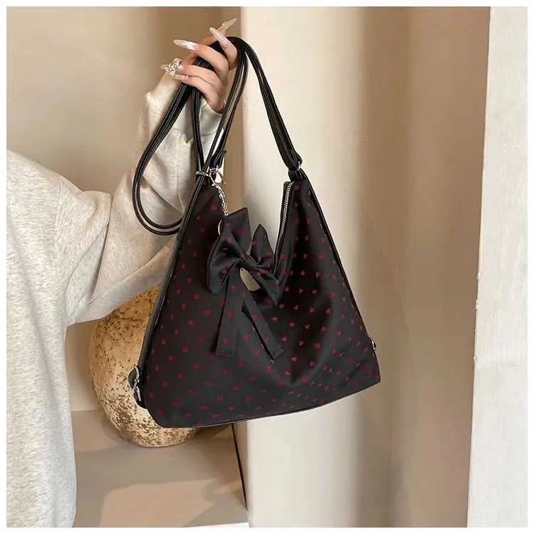 Vintage Women Canvas Backpacks Hearts Print Casual Crossbody Large Capacity Tote Packs Versatile Female Shoulder Bag_voghion.com