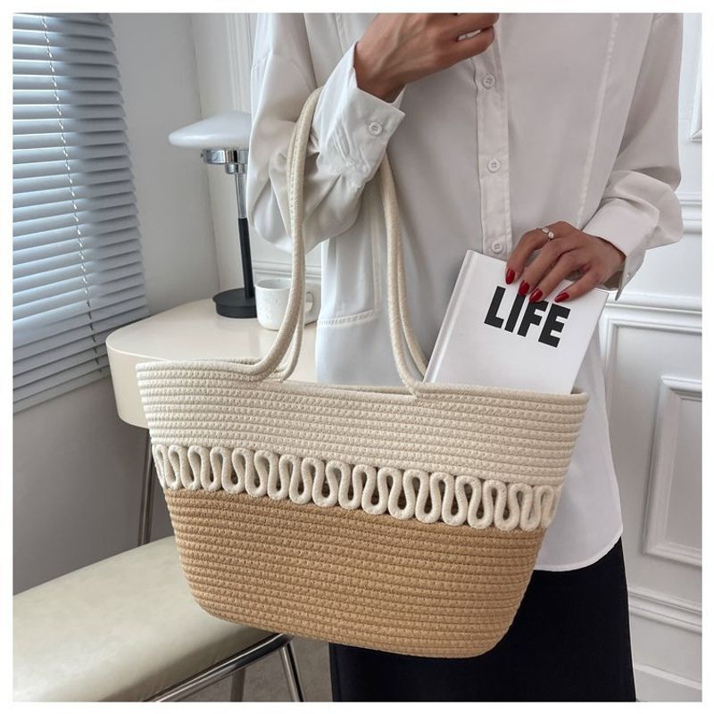 Spring and summer niche grass for women in 2024, new trendy cotton thread woven beach bags, large capacity single_voghion.com
