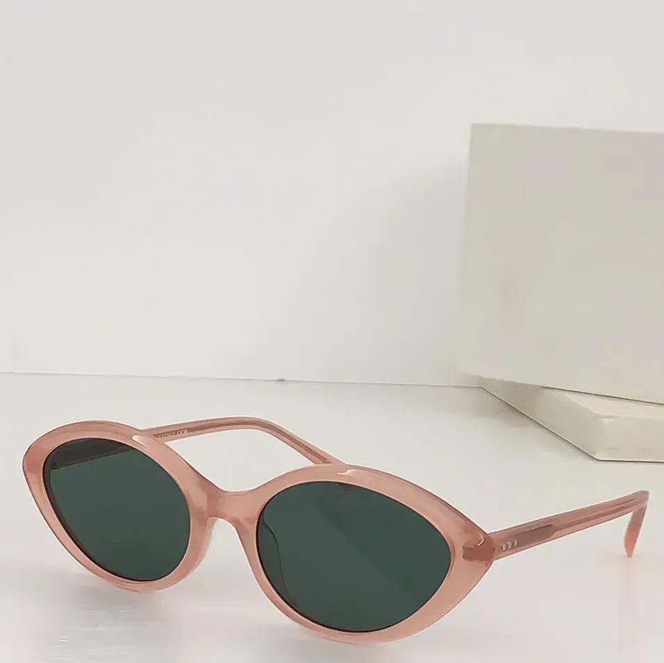 Occhiali da sole classici design donna per viso piccolo moda_voghion.com