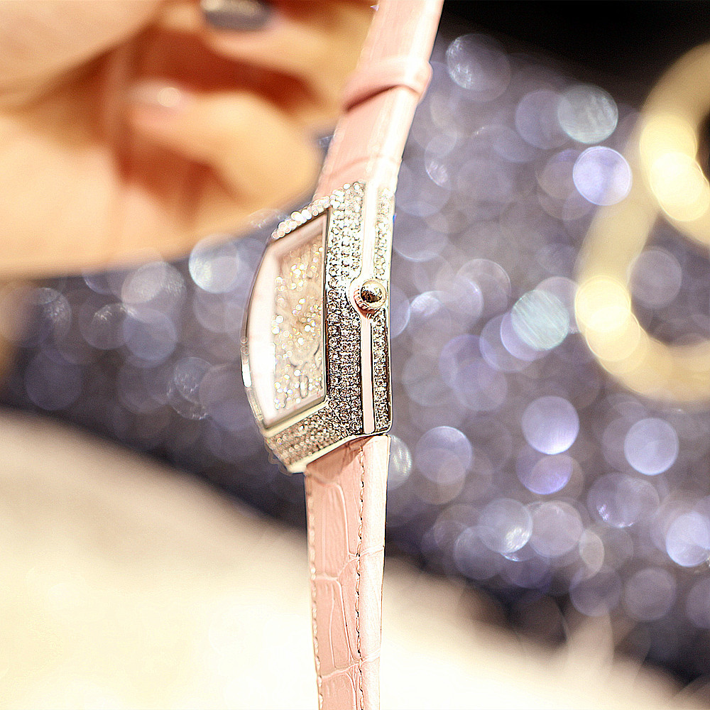 Reloj universal de moda para mujer con correa auténtica, resistente al agua, con forma de cubo de vino lleno de diamantes, moderno para hombre._voghion.com