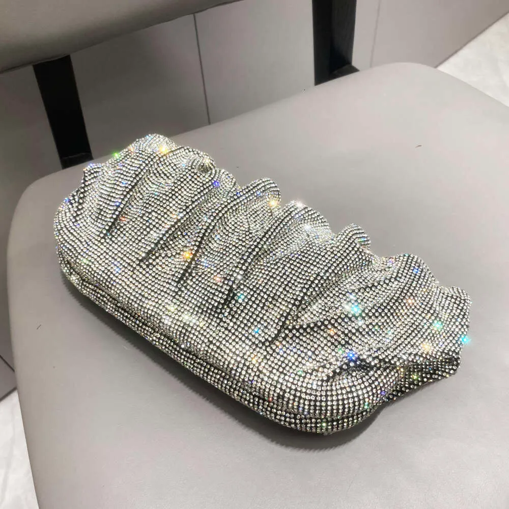 Pochettes de soirée faites à la main avec poignée brillante, nouveaux sacs à main et sacs à main pliables de créateur pour fête de mariage de haute qualité_voghion.com