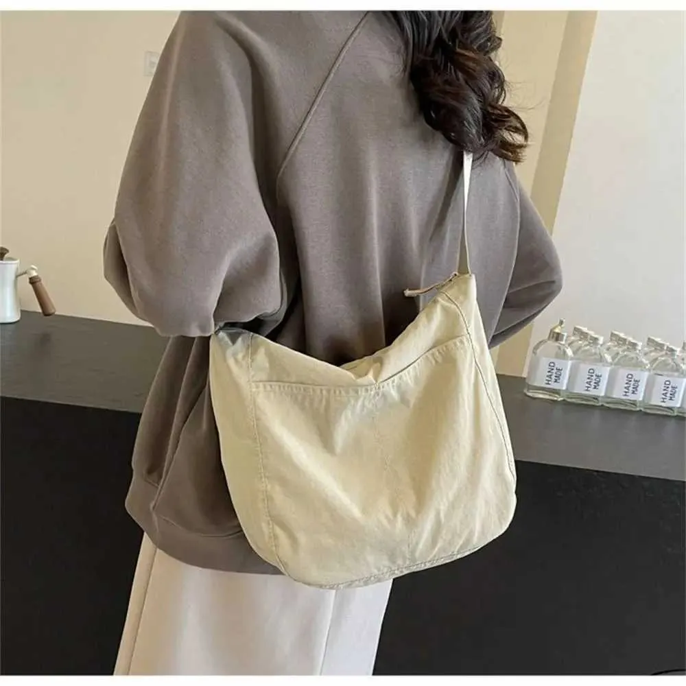 Borsa a tracolla alla moda in nylon da donna per viaggi_voghion.com