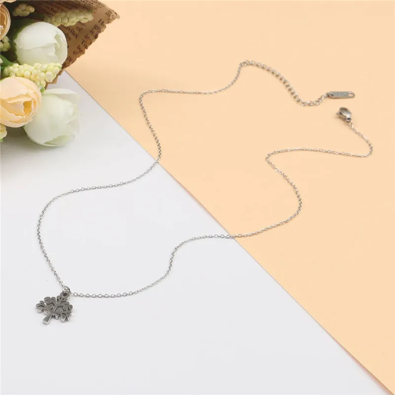 Collane con ciondolo Moda Collana in acciaio inossidabile Elefante Albero Simbolo dell'amore Pentagramma Stella Donne Gioielli per le feste Regalo_voghion.com