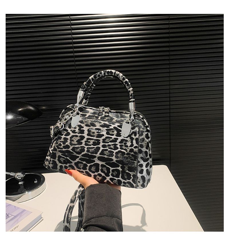2024 neue Sommertrends im Retro-Leopardenmuster, tragbare Muscheltasche mit großem Fassungsvermögen, Temperament,_voghion.com