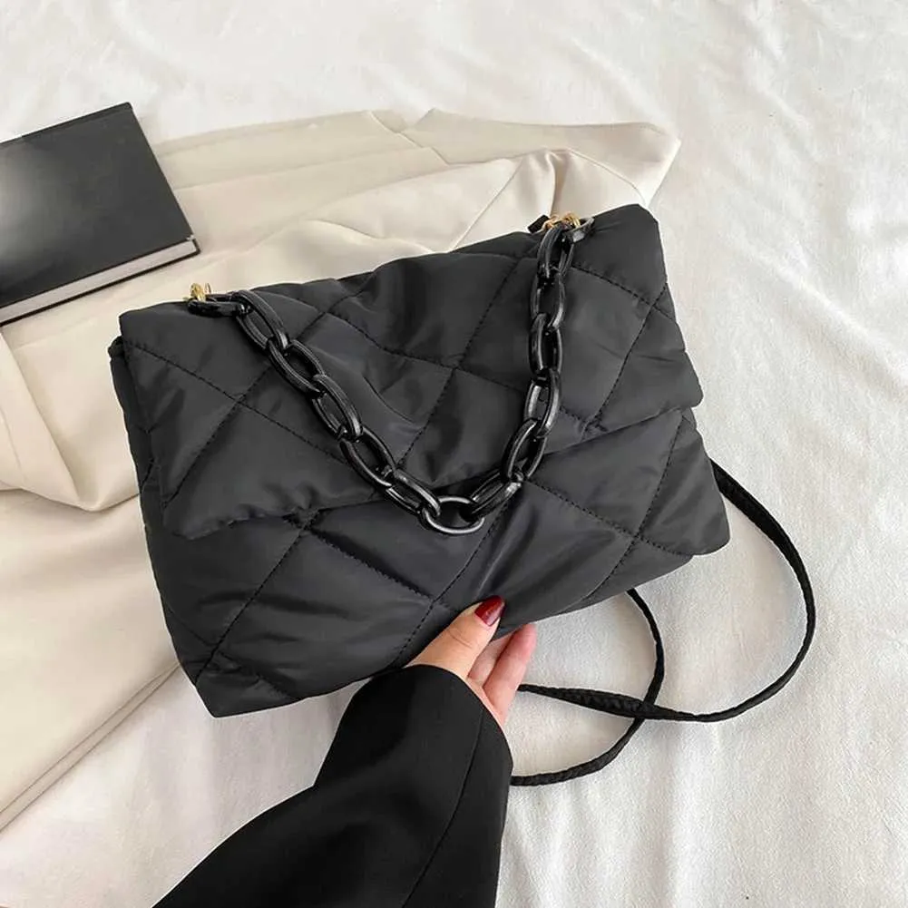 Borsa a tracolla con catena alla moda, invernale, imbottita in cotone trapuntato, da donna, casual, semplice, da abbinare a tutte le donne e ragazze_voghion.com