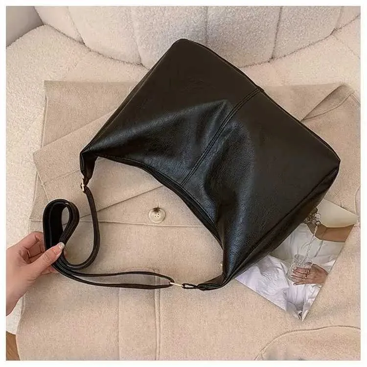 PU Leder Pendler Mode Vintage Casual Maillard Stilvolle Umhängetaschen für Frauen Textur Große Kapazität_voghion.com