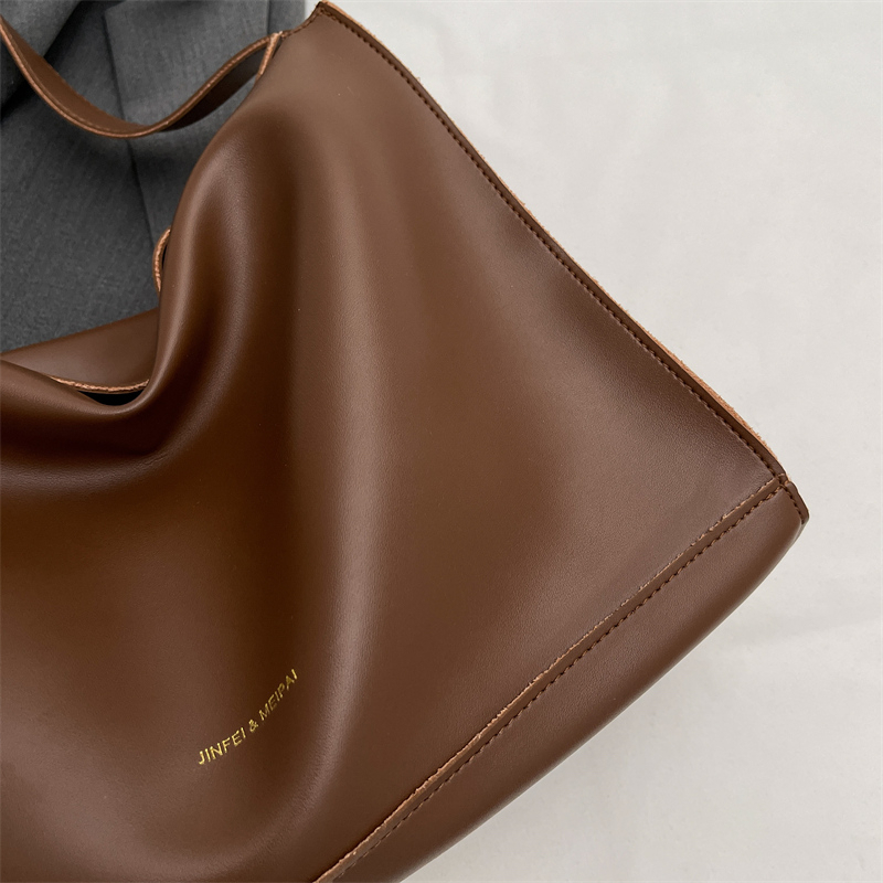 LEFTSIDE – sac à bandoulière en cuir pour femmes, grande capacité, tendance, sacs à main simples de styliste, 2023_voghion.com