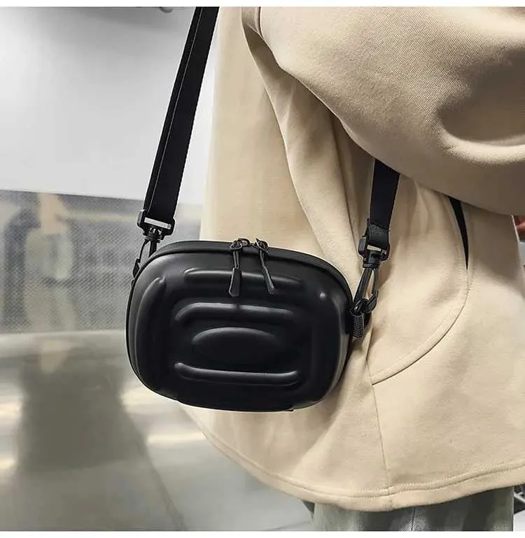 Sac à bandoulière simple polyvalent pour hommes et femmes, nouvelle marque tendance de niche, sac à bandoulière à coque rigide à la mode, petit carré_voghion.com