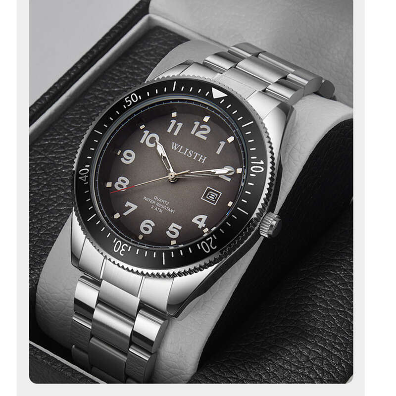 Wallace Waterproof Night Glow Calendar Quartz Large Digital Men's Watch_voghion.com