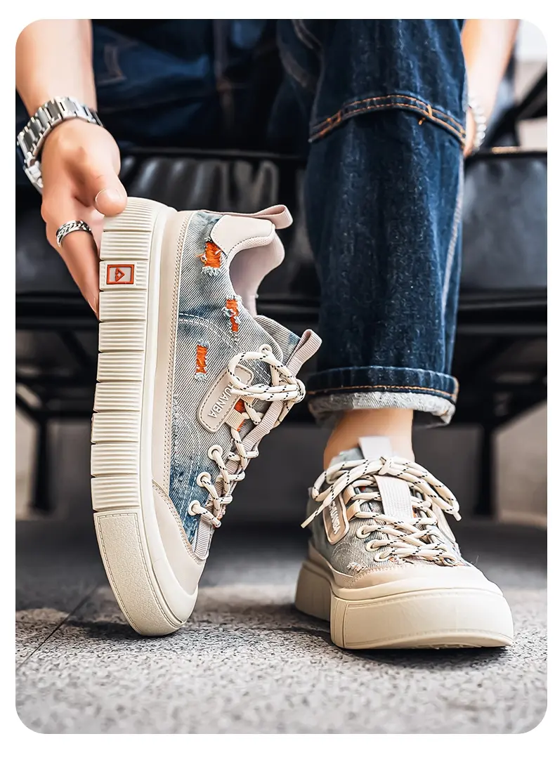 Washed Denim Board Shoes With Camouflage Print For Men_voghion.com