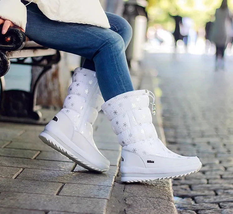 Woman Chunky Womens Shoes For Snow Boots Half High Moon Platform Mid Calf Round Toe Big Red Waterproof With Chic Point_voghion.com