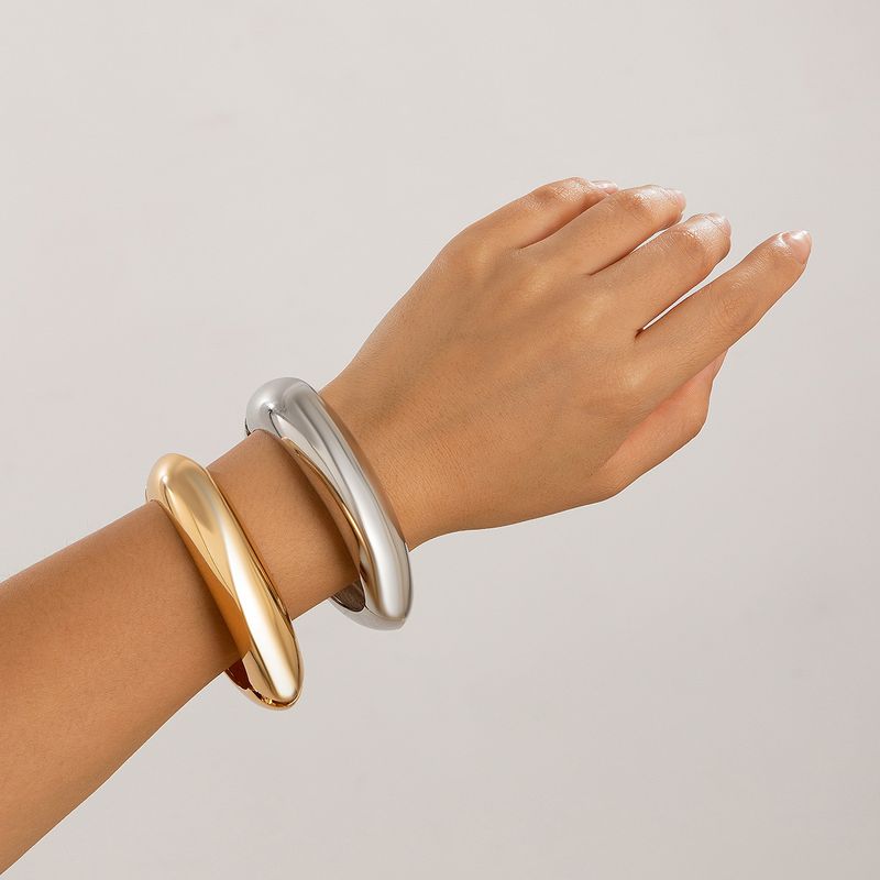 Metall Textur Glänzend Wasser Tropfen Umarmung Mode Trend Frühling Offene Armband Armband_voghion.com
