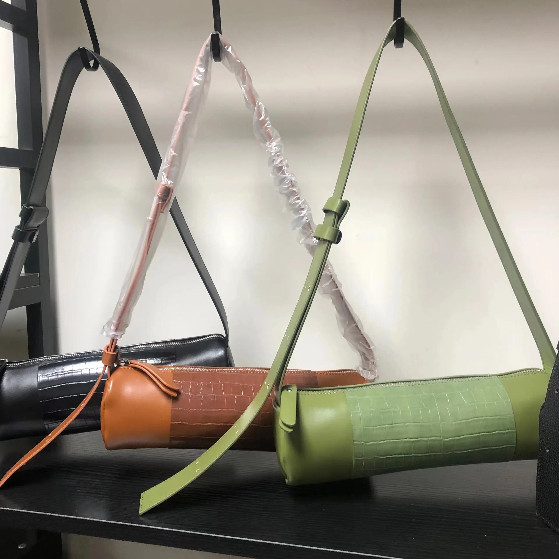 Nouveau porte-stylo cylindrique sous les aisselles large sangle couleur assortie tube de bambou sac à bandoulière_voghion.com