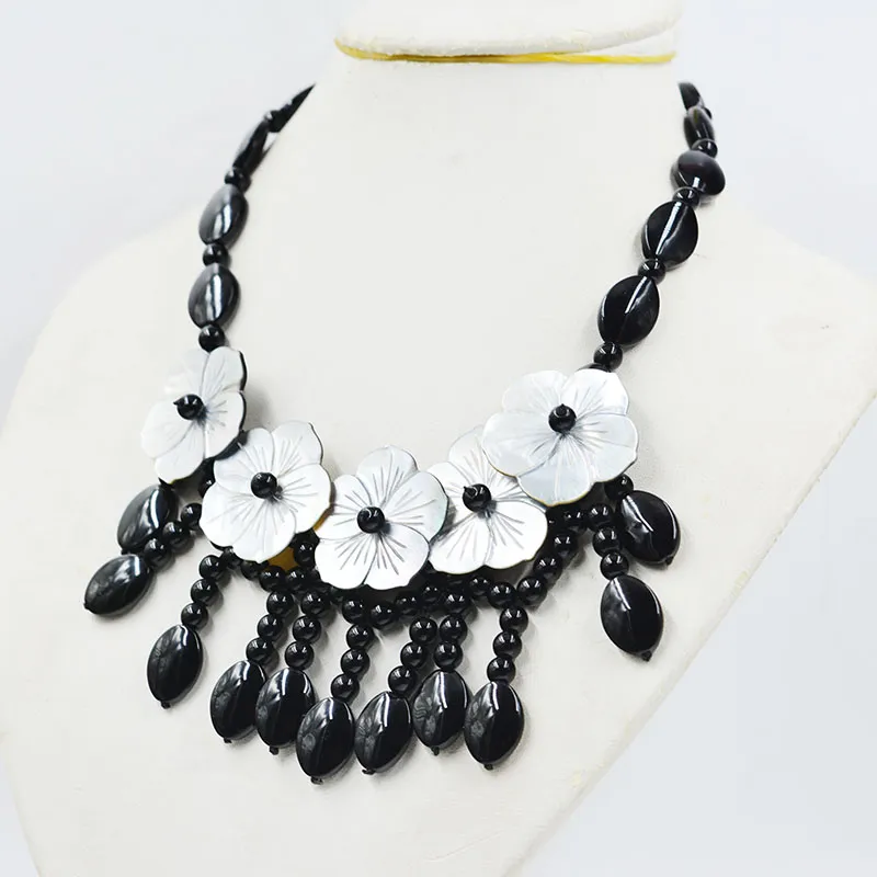 Collier tendance avec chaîne et fleur de coquillage pour mariage 18"_voghion.com