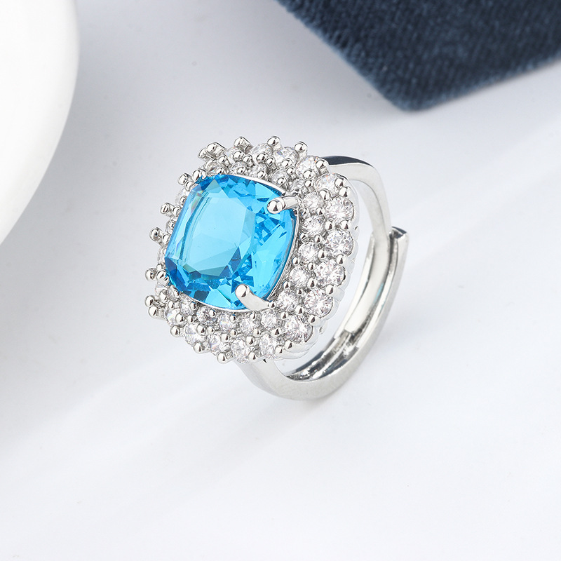 Neue retro temperament ring weibliche simulation voller diamant saphir ring licht luxus aquamarin zirkonia_voghion.com