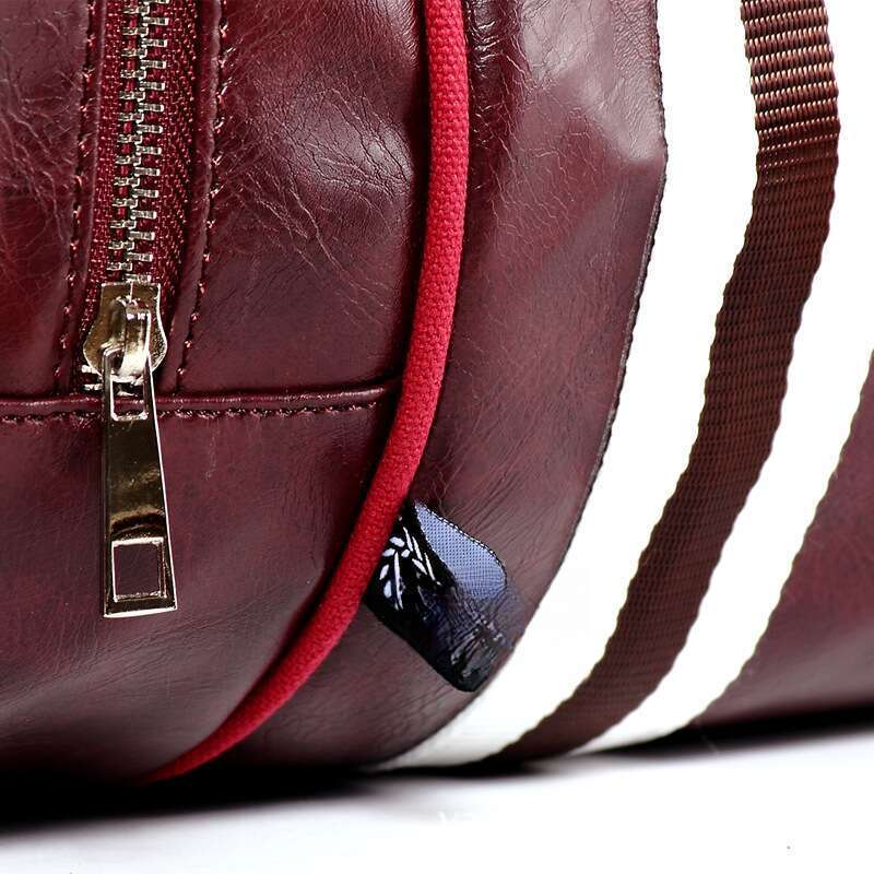 2025 New Crossbody Bag Travel Sports Men's Fitness Women's Handheld Training Bag_voghion.com