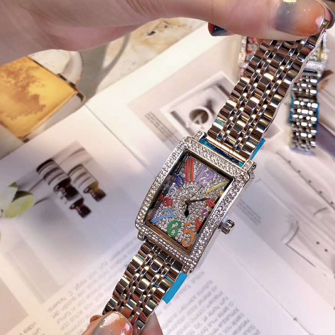 Mote trendy klokke i ny stil, diamantinnlagt digitalt rektangulært armbåndsur i stål_voghion.com