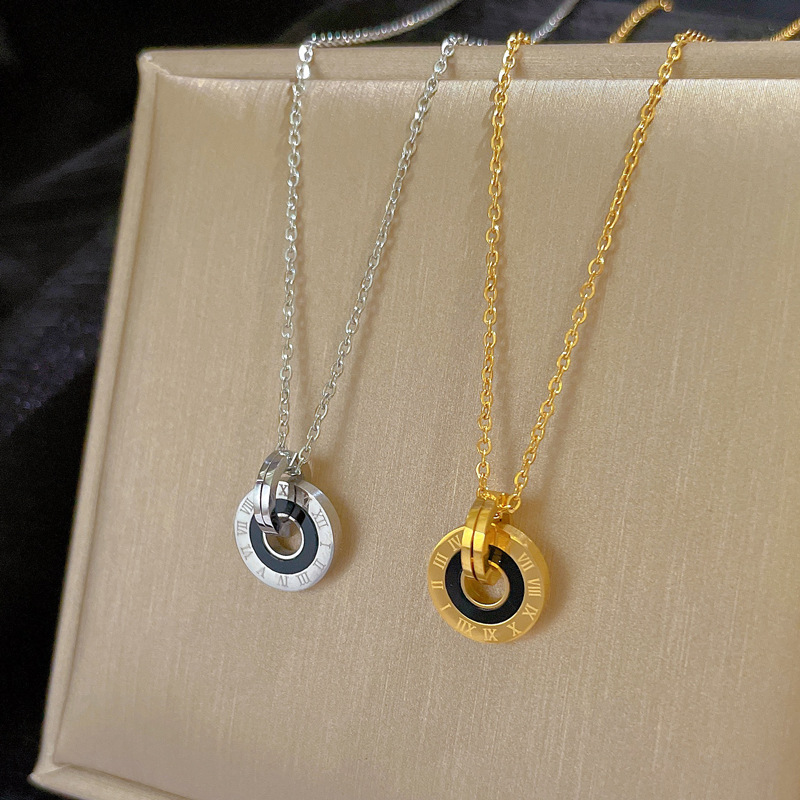 [Corps complet en acier titane] anneau circulaire romain extrêmement simple four à vent collier en or véritable pour femmes ins maille