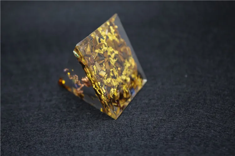 Coliere cu pandantiv Orgonit piramidă 5cm 7Chakra artizanat bijuterii rășină cristal Lapis farmec adunarea norocului ajută la calmare_voghion.com