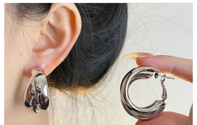 Orecchini a cerchio esagerati di alta qualità, nuovi, a doppio strato, in stile retrò, con struttura in metallo, temperamento giapponese e coreano semplice_voghion.com