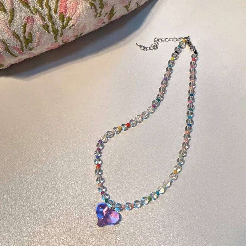 Collier de perles en cristal de haute qualité Collier de perles de rocaille faites à la main en forme de cœur de style bohème_voghion.com