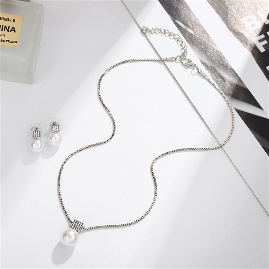 New best-selling square diamond pearl pendant jewelry set necklace earrings bride's wedding_voghion.com