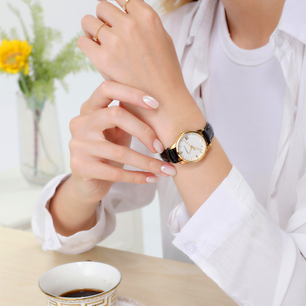New Fashionable Trendy Women's with Calendar and Running Second Design Quartz Pointer Glow Watch_voghion.com